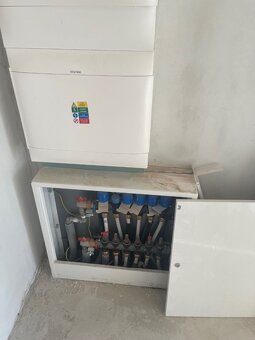 PEKNÁ LOKALITA Na predaj 2-izbový byt s garážou, novostavba, - 8