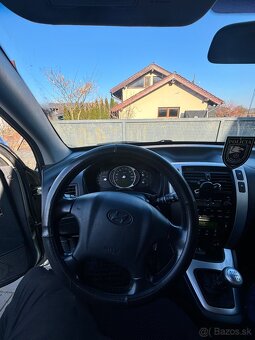 Hyundai Tuscon - 8