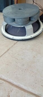 Predám reprobedne AC akustika 300w.12" - 8