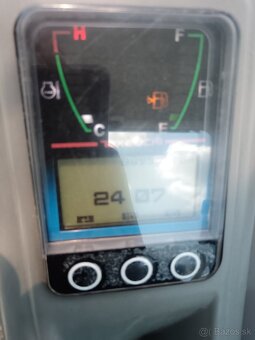 Minibager Takeuchi TB216 - 8