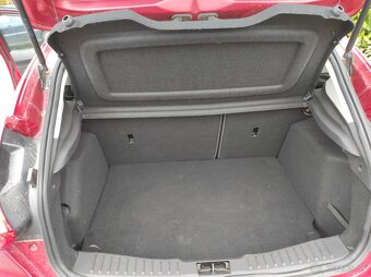 Ford Focus 1,6 benzín turbo - 8