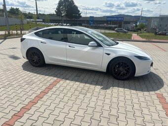Tesla Model 3 Long Range MY2024 Highland DPH ZARUKA - 8