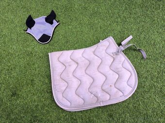 Podsedlovky rôzne značky - 8