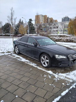 Audi A8 - 8