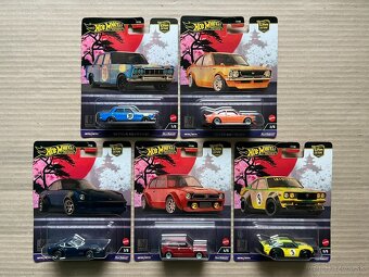 Hot Wheels Premium - 8
