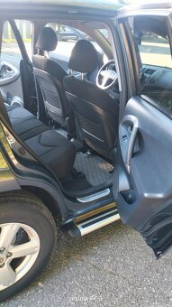 SUV Toyota Rav4 2.2D 4x4 r.v 2007 - 8