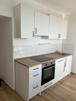 Byt - Nitra, Štúrova -  na predaj - 8