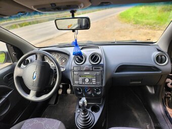 Ford Fiesta - 8