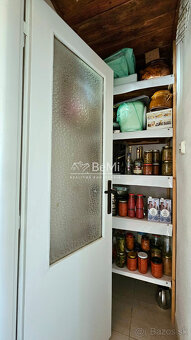 KRÁSNA CHATA V RIMAVSKEJ SOBOTE 1677m2 - NA PREDAJ - 8