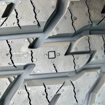 COOPER TIRES DISCOVERER ATT 225/55 R17 101H celorocne - 8