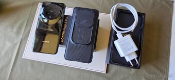 Top fotomobil Honor Magic 5 Pro 12/512GB - 8