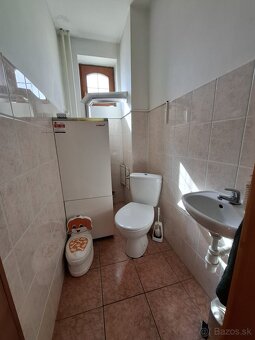 ZNÍŽENÁ CENA Na predaj rodinný dom v meste Gabčíkovo - 8