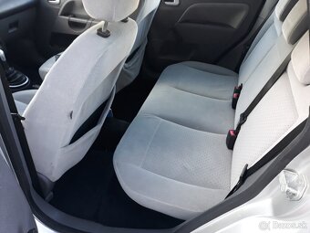 Predám Ford Fiesta 1.4. TDCI diesel 50 kw rok 2004 - 8
