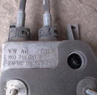 kulisa radenia Superb 2, Octavia 2 - 8