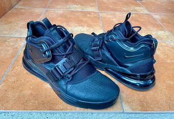Nike Air Force 270 - 44,5 EU - 8