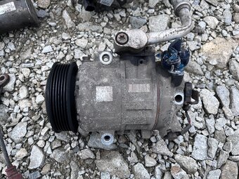 Škoda Fabia 2,Roomster kompresor,štarter,poloos,servoriadeni - 8