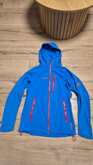 Mammut Eiger, Ortovox Fleece Plus a Sportful Apex - 8