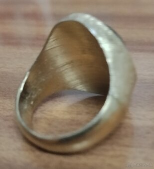 Pánsky prsteň zo žltého kovu - 8