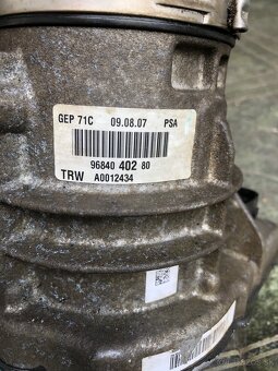 Rozpredám Citroën C4 picassor.v.:,2006-2013 - 8