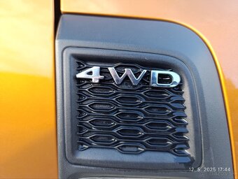 DACIA Duster 1,6 SCe 4x4 M6 - 8