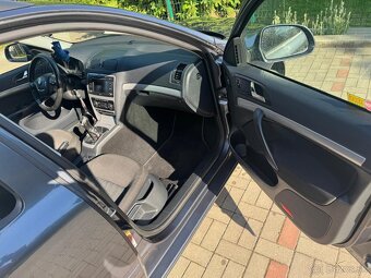 Škoda Octavia Combi 2.0 TDI - 8