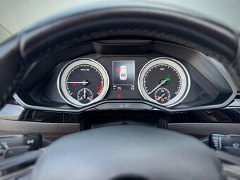 ŠKODA SUPERB 2.0 TDi 4x4 Laurin & Klement - 8