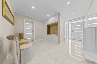 Luxusný 3.izbový rodinný dom v Dunajskej Strede s garážou - 8