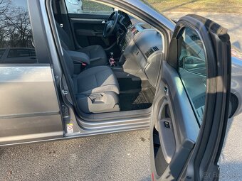 VW Touran 1.9tdi - 8