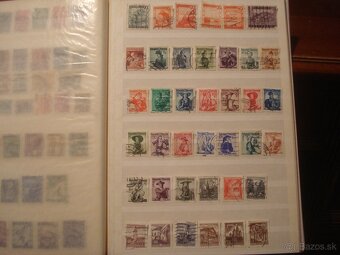 16 stranový album A4 + 850 rôznych známok západná Európa - 8