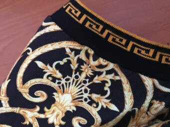 NOVÉ VERSACE YOUNG originál luxusne/damske tricko S - 8