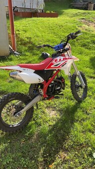 JJM Y125 - 8