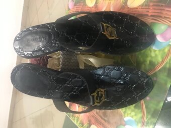 GUCCI originál damske slapky 38 - 8