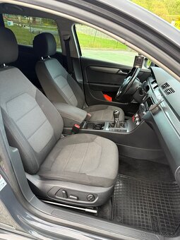 Volkswagen Passat B7 2.0tdi - 8