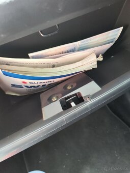 Suzuki Swift - 8