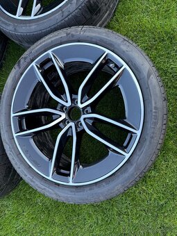 MERCEDES AMG W167 GLE 325/35 r22 a 285/40 r22 - 8