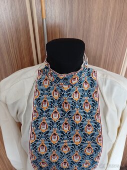 Klenovec- folklórne košele - 8