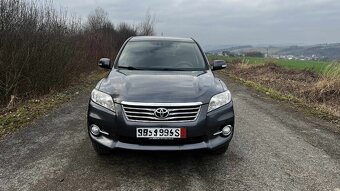 Toyota RAV4 2.0 benzin - 8