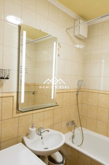 útulná garzónka v tichej časti - 8