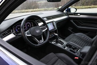 Volkswagen Passat Variant 2.0 TDI EVO Elegance DSG - 8
