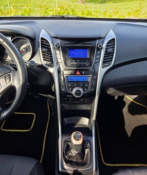 Hyundai i30 1.4 16V 73KW/98PS R.V.05/2012 - 8
