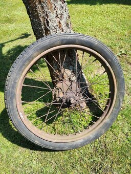 Predám kolesá na motocykel ČZ 150C v peknom stave - 8