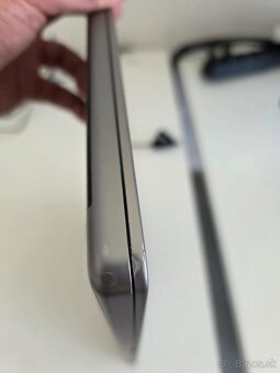 16"  Macbook Pro M1 + 16GB Ram + 1GB SSD + 10 CPU +16 GPU - 8