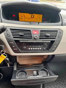 CITROËN GRAND PICASSO - 8