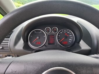 Audi A2 1,2 TDI automat - 8