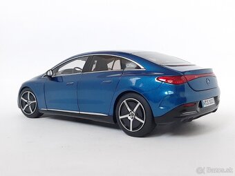 1:18 - Mercedes EQE (2022) - NZG - 1:18 - 8