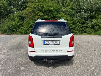 Ssangyong Rexton 2.0 XDI - 8