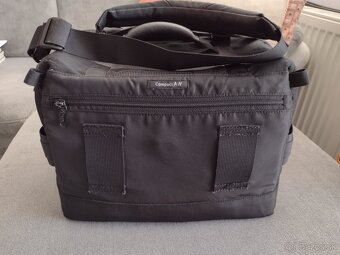 Brašna Lowepro Compact AW - 8