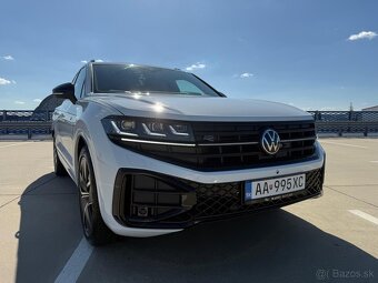 Volkswagen Touareg 3.0 V6 TDI 286k R-Line 4Motion Tiptronic - 8