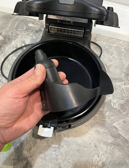 Tefal Actifry Extra FZ720015 teplovzdušná fritéza - 8