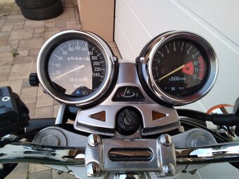 Kawasaki Zephyr 1100 - 8